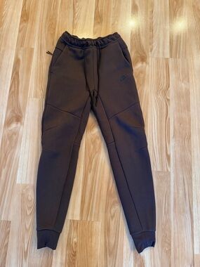 Nike Tech  Dark Brown Jogger Pants with Drawstring